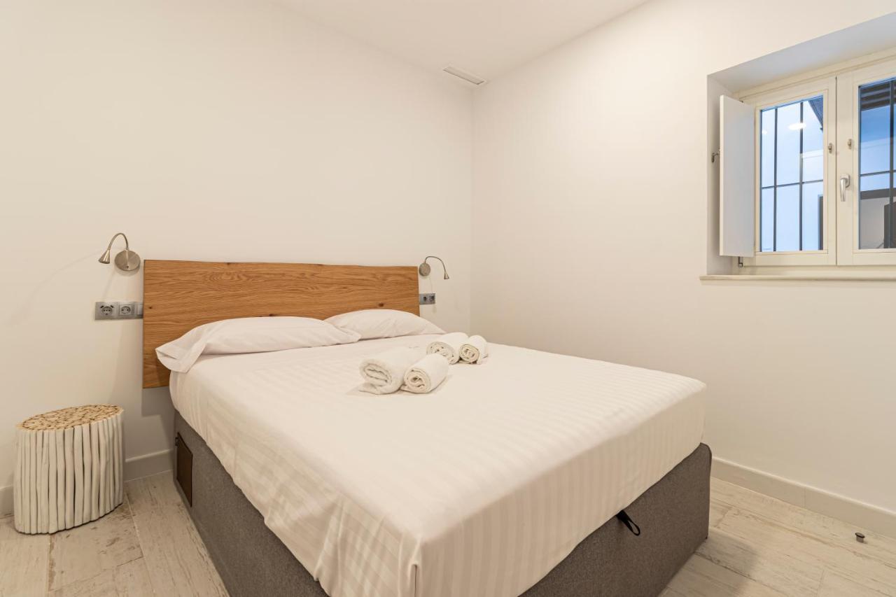 Allo Apartments San Roque Bajo A Кадис Екстериор снимка