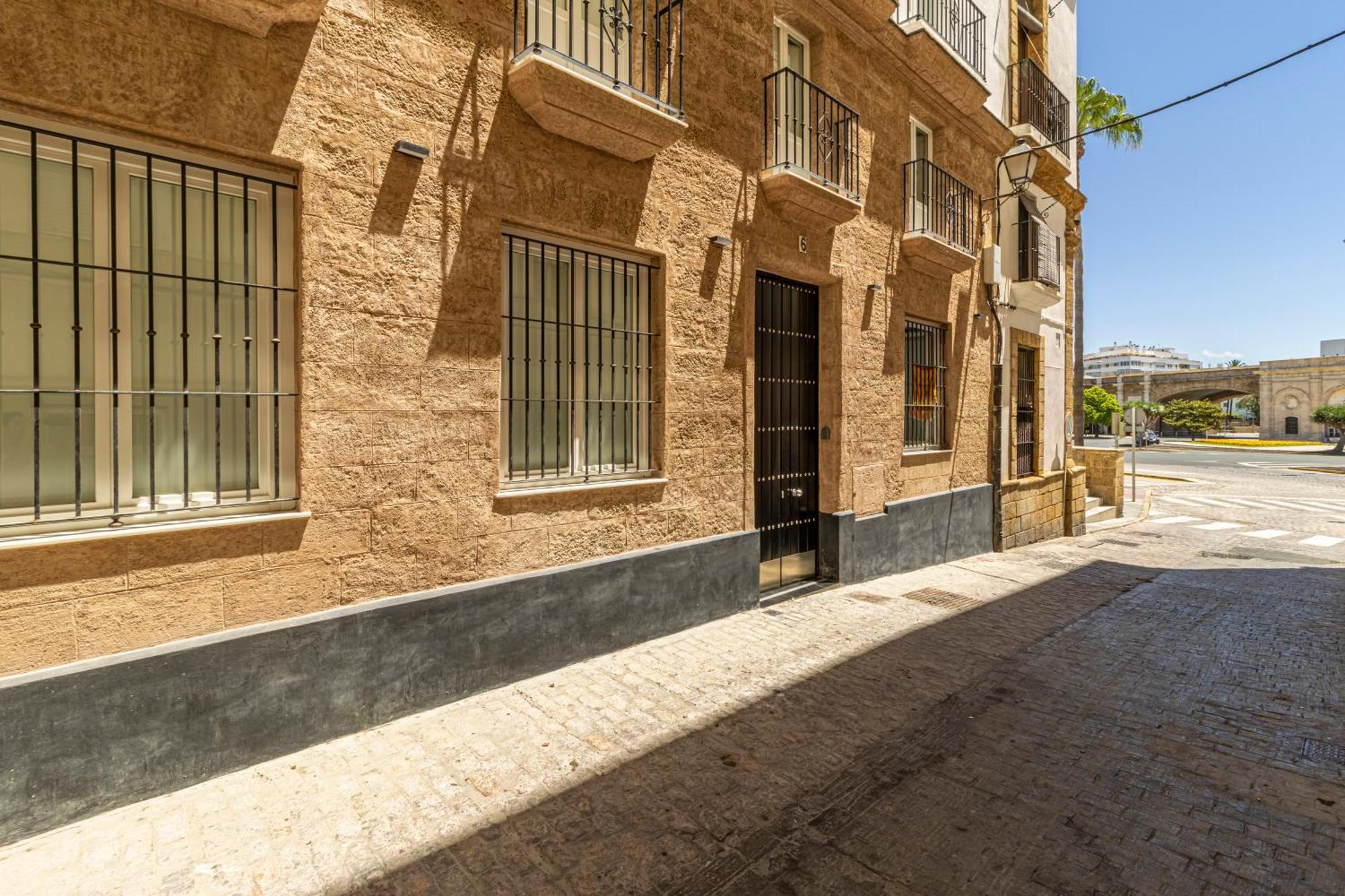 Allo Apartments San Roque Bajo A Кадис Екстериор снимка